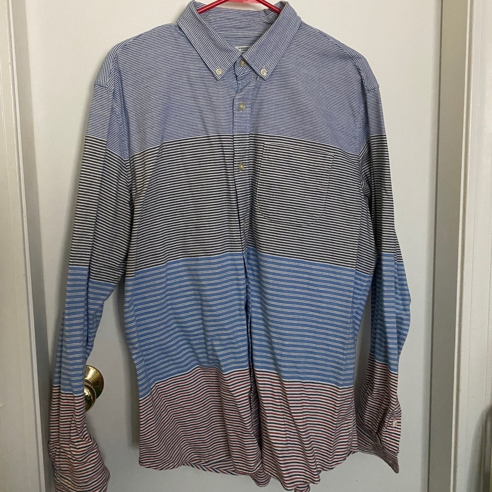 Gap shirt
